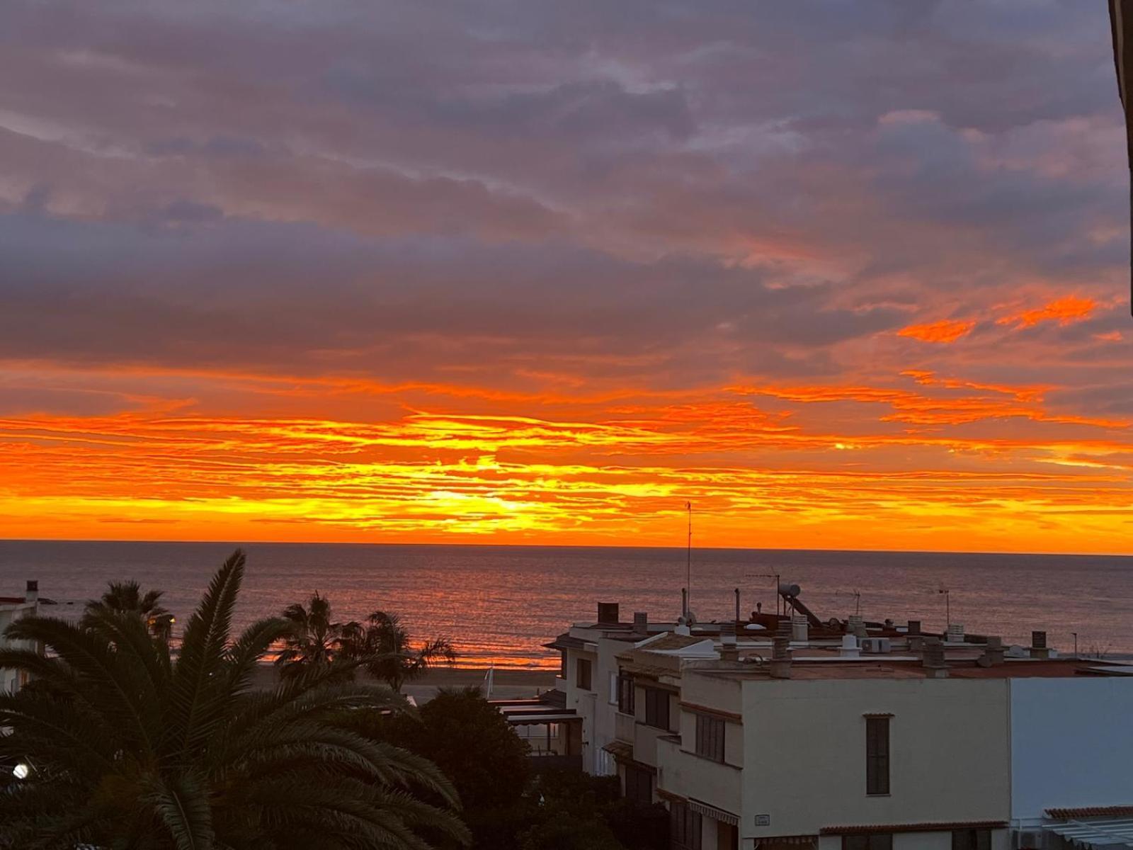 Apartamento Mediterraneo Tranquilo Y Familiar Apartment Valencia Luaran gambar